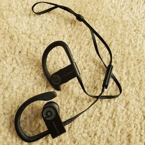 Powerbeats 3